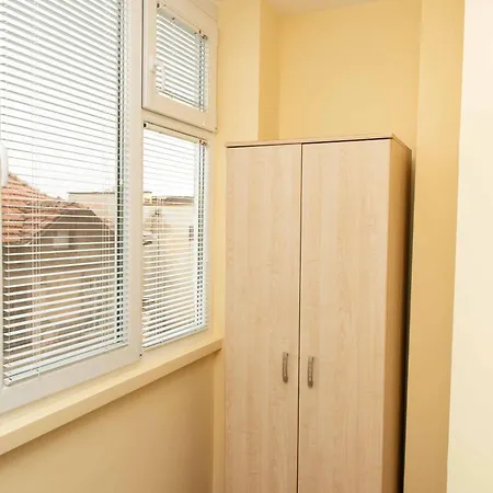 Momento * Kjustendil